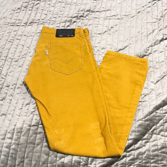levis mens corduroy pants